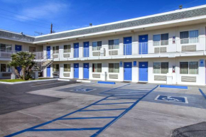  Motel 6 Phoenix Airport - 24th Street  Финикс